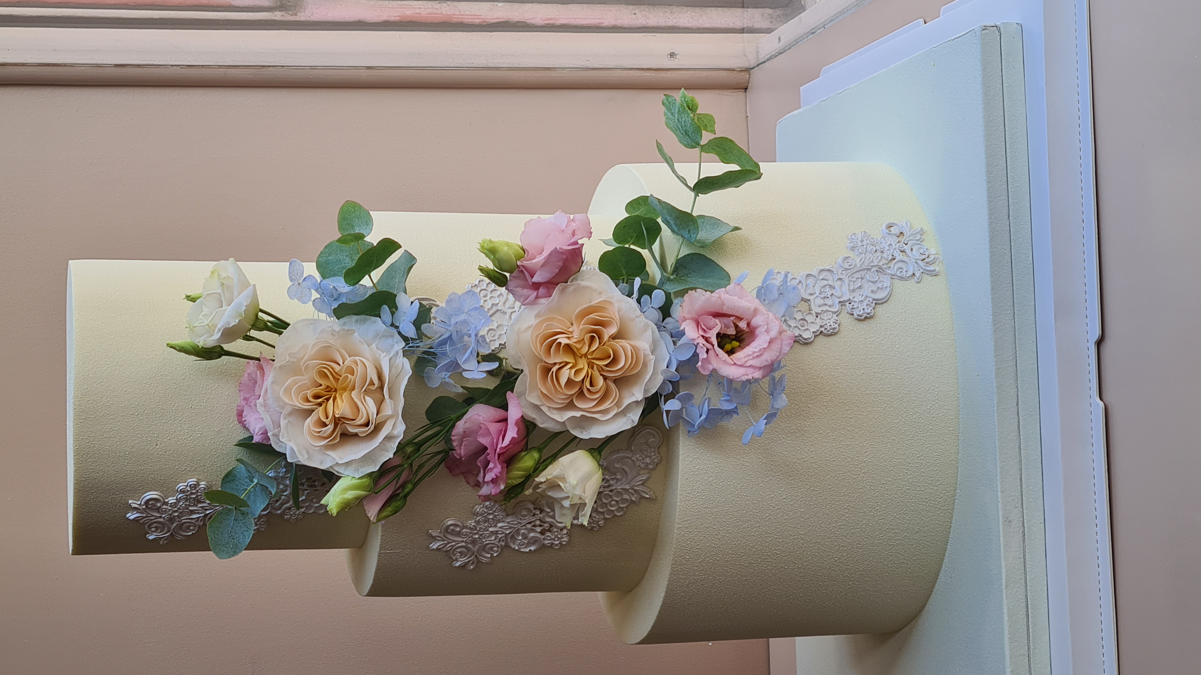 Wedding cake fleurs en pâte de chocolat - Création artisanale Paris